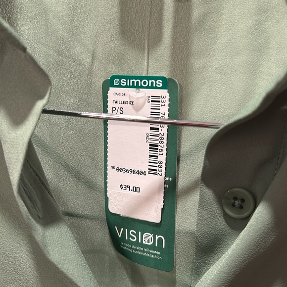 NWT light blouse - Picture 5 of 5